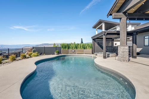 1547 Cabernet Way, West Kelowna, BC - Outdoor With In Ground Pool