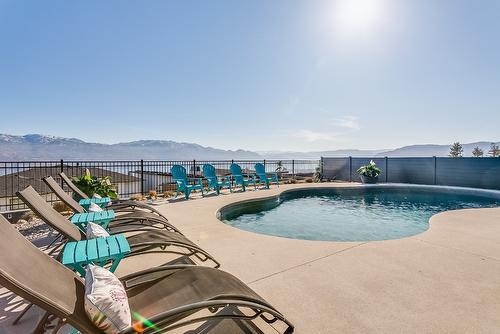 1547 Cabernet Way, West Kelowna, BC - Outdoor With In Ground Pool With View