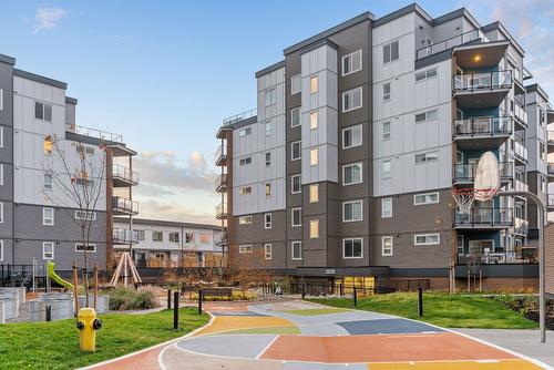 106-3630 Mission Springs Drive, Kelowna, BC - Outdoor With Balcony With Facade