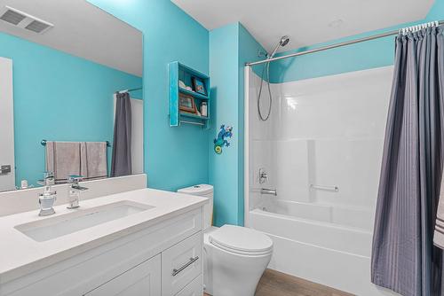 106-3630 Mission Springs Drive, Kelowna, BC - Indoor Photo Showing Bathroom