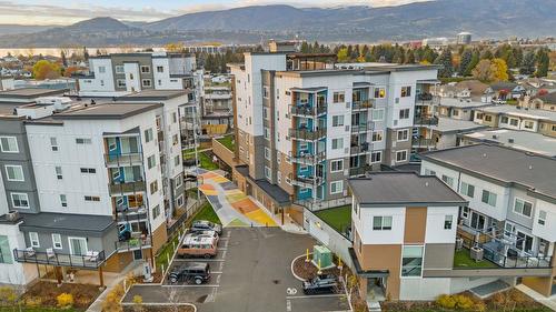 106-3630 Mission Springs Drive, Kelowna, BC - Outdoor With Balcony With View