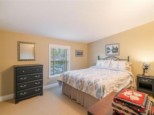 550 Falcon Crt, Parksville, BC 