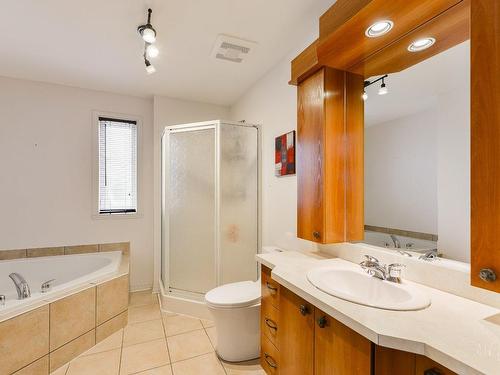 Salle de bains - 145 Rue Loiseau, Repentigny (Le Gardeur), QC - Indoor Photo Showing Bathroom