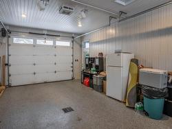 Garage - 