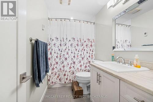 3364 County Rd 1 E, Stone Mills, ON - Indoor Photo Showing Bathroom