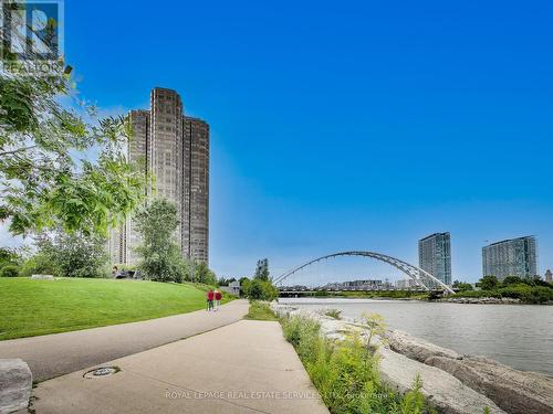 Ph17 - 2111 Lake Shore Boulevard W, Toronto, ON - Outdoor With View