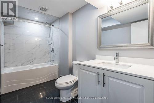 Lower - 4 Mallard Crescent, Brampton, ON - Indoor Photo Showing Bathroom