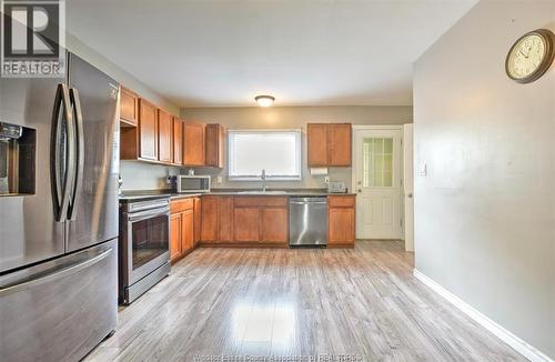 258 King, Amherstburg, ON - Indoor Photo Showing Kitchen