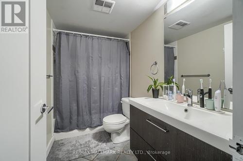 414 - 92 King Street E, Toronto, ON - Indoor Photo Showing Bathroom