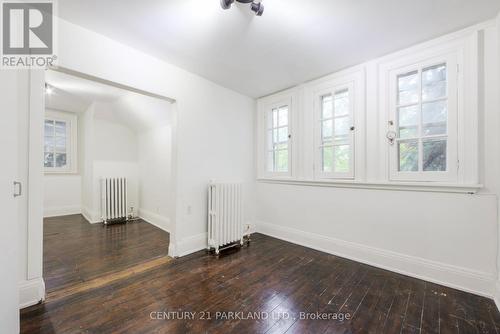 15 Pine Hill Road, Toronto, ON - Indoor Photo Showing Other Room