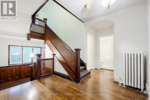 15 Pine Hill Road, Toronto, ON - Indoor Photo Showing Other Room