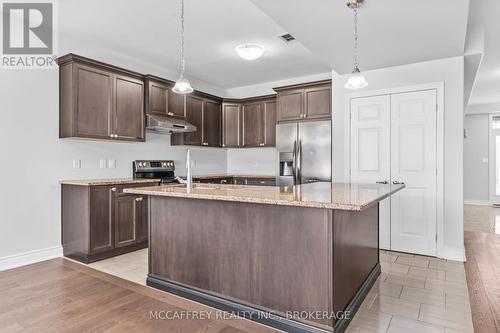 56 Farmington Crescent, Belleville, ON - Indoor Photo Showing Kitchen With Upgraded Kitchen