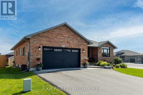 83 Essex Drive N, Belleville, ON - Outdoor With Facade