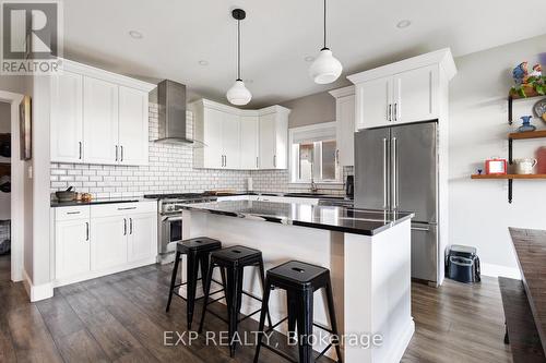 83 Essex Drive N, Belleville, ON - Indoor Photo Showing Kitchen With Upgraded Kitchen