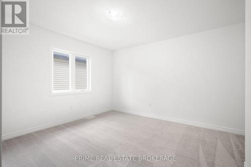 113 Delong Drive, Norwich, ON - Indoor Photo Showing Other Room