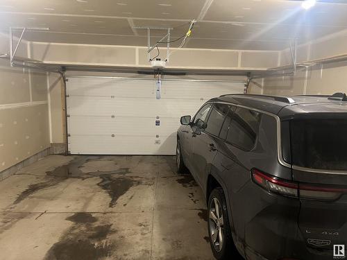 #35 17832 78 St Nw, Edmonton, AB - Indoor Photo Showing Garage