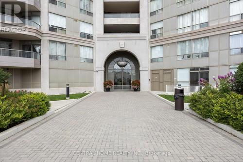 303 - 9015 Leslie Street, Richmond Hill, ON - Outdoor With Balcony