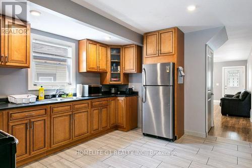 3161 Peter Street, Windsor, ON - Indoor Photo Showing Kitchen With Double Sink