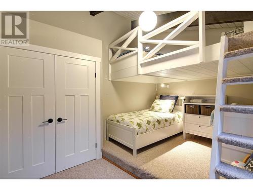 3315 Mcmurchie Road, West Kelowna, BC - Indoor Photo Showing Bedroom