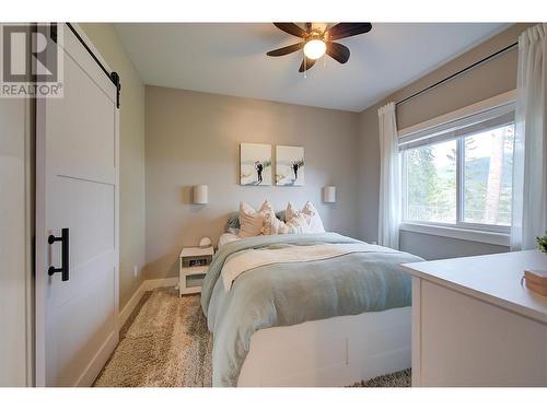 3315 Mcmurchie Road, West Kelowna, BC - Indoor Photo Showing Bedroom