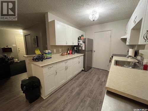 104 2511 Neff Road E, Regina, SK - Indoor Photo Showing Kitchen