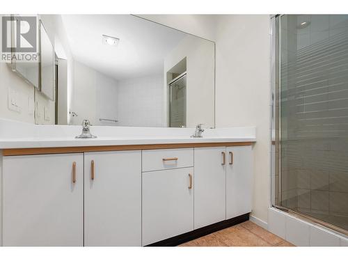 414 1150 Quayside Drive, New Westminster, BC - Indoor Photo Showing Bathroom