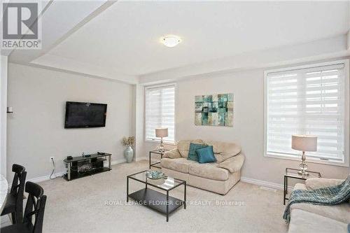 148 Buick Boulevard, Brampton, ON - Indoor Photo Showing Living Room