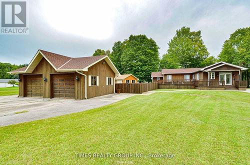 26 Evans Drive, Kawartha Lakes, ON - Outdoor With Deck Patio Veranda