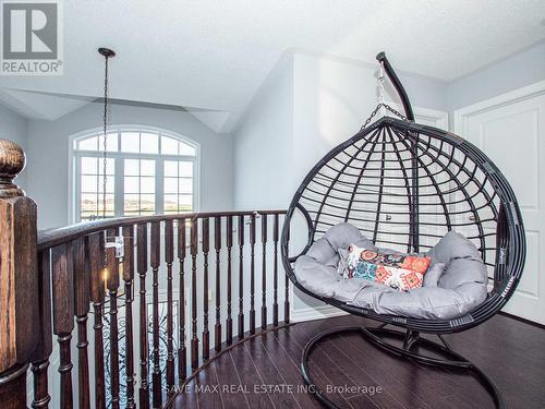 23 Chaumont Drive, Hamilton, ON - Indoor Photo Showing Other Room