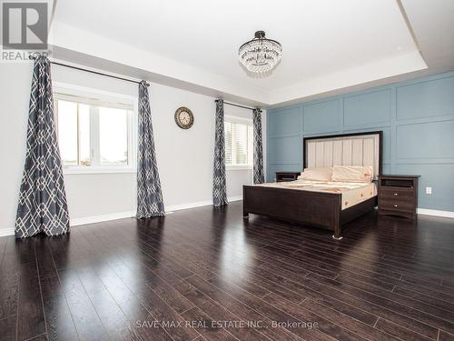 23 Chaumont Drive, Hamilton, ON - Indoor Photo Showing Bedroom