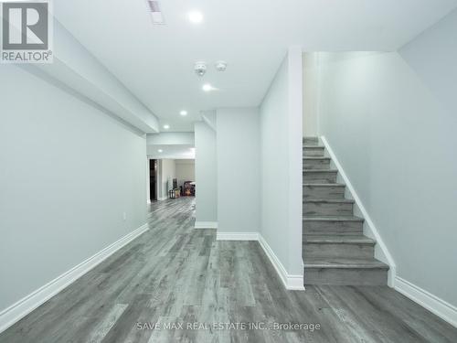 23 Chaumont Drive, Hamilton, ON - Indoor Photo Showing Other Room