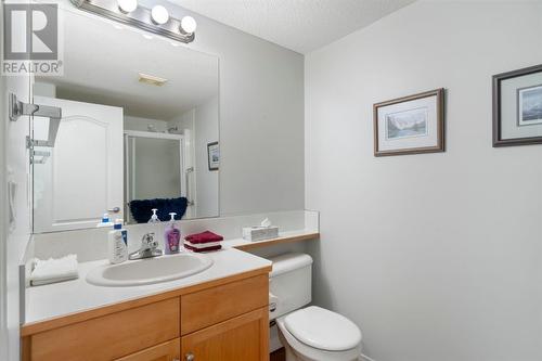 2101, 303 Arbour Crest Drive Nw, Calgary, AB - Indoor Photo Showing Bathroom