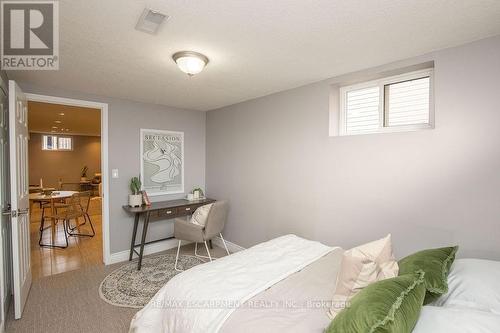 Lower - 551 Barnaby Street, Hamilton, ON - Indoor Photo Showing Bedroom