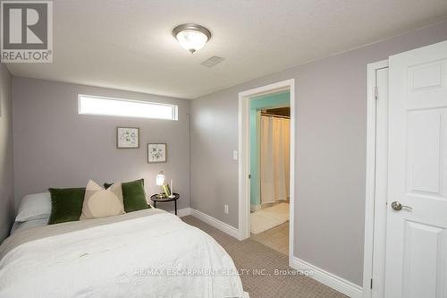 Lower - 551 Barnaby Street, Hamilton, ON - Indoor Photo Showing Bedroom