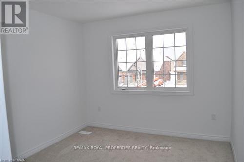 65 Summer Breeze Drive, Quinte West, ON - Indoor Photo Showing Other Room