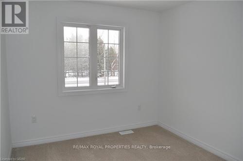 65 Summer Breeze Drive, Quinte West, ON - Indoor Photo Showing Other Room