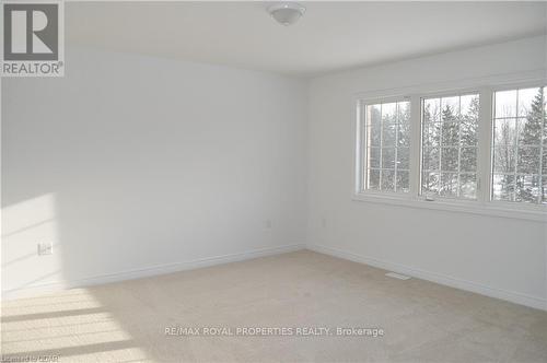 65 Summer Breeze Drive, Quinte West, ON - Indoor Photo Showing Other Room