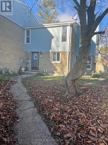 38 - 33 Burns Drive, Guelph, ON - Outdoor