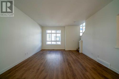 504, 857 Belmont Drive Sw, Calgary, AB - Indoor Photo Showing Other Room