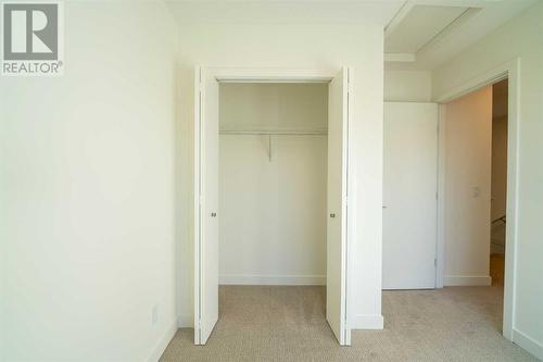 504, 857 Belmont Drive Sw, Calgary, AB - Indoor Photo Showing Other Room