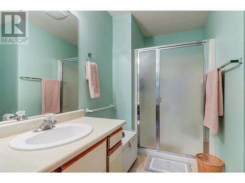 Ensuite Bath - 1045 Sutherland Avenue Unit# 302, Kelowna, BC - Indoor Photo Showing Bathroom