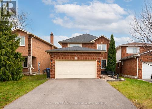 8 Cranmore Court, Brampton, ON - Outdoor