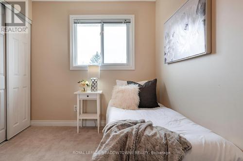 8 Cranmore Court, Brampton, ON - Indoor Photo Showing Bedroom