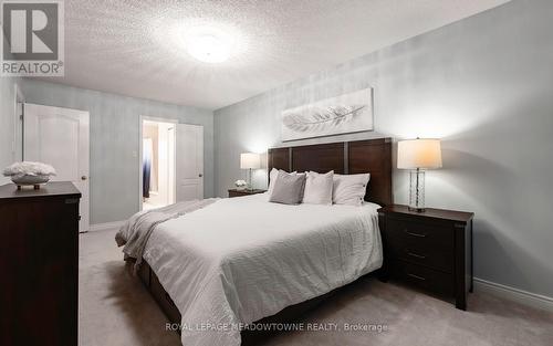 8 Cranmore Court, Brampton, ON - Indoor Photo Showing Bedroom