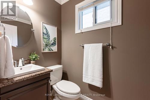 8 Cranmore Court, Brampton, ON - Indoor Photo Showing Bathroom