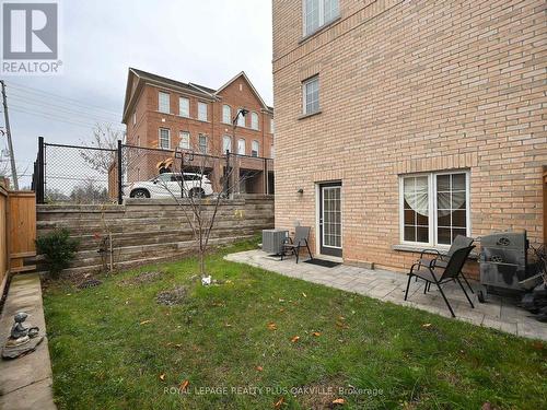 90 - 2280 Baronwood Drive, Oakville, ON - Outdoor With Exterior