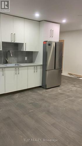 201 - 20473 Highway 48, East Gwillimbury, ON - Indoor Photo Showing Kitchen