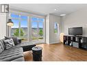 1951 Qu'Appelle Boulevard Unit# 115, Kamloops, BC  - Indoor Photo Showing Living Room 