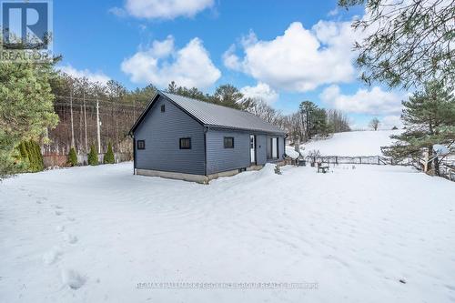 1376 13 Line N, Oro-Medonte, ON - Outdoor