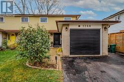 1268 CONSORT CRESCENT  Burlington, ON L7M 1J7